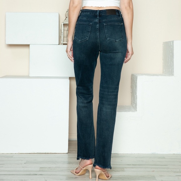 NWT Judy Blue PLUS + REG Size Burning Down Button Fly Raw Hem Straight Leg Jeans - Picture 8 of 9